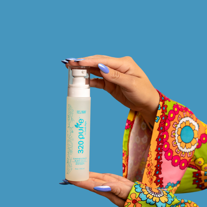 close up view of 320pure luminescence oil