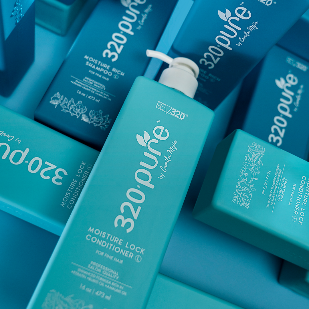 320pure moisture conditioner for fine hair close up view